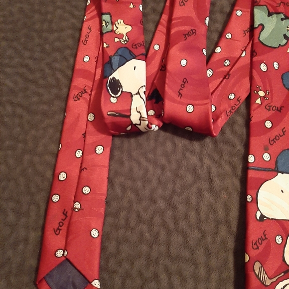 Vintage SnoopyPeanuts Golf Silk Tie - Picture 3 of 6